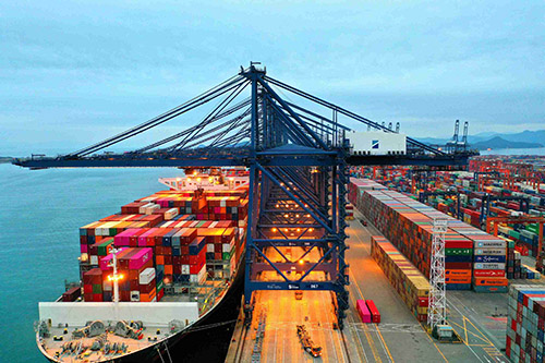 那么集裝箱海運(yùn)出口流程是怎么樣的呢？