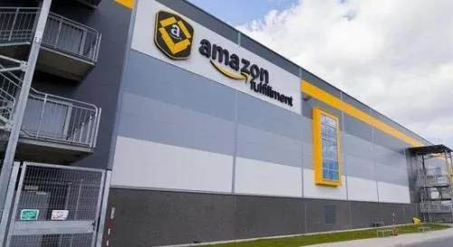 亞馬遜送倉通知，ONT8、GYR3、LAX9、LGB8，SBD1、KRB1、LAS1、SAT1等大部分美國亞馬遜倉庫暫?？ㄅ伤蛡}，恢復(fù)時間待定。