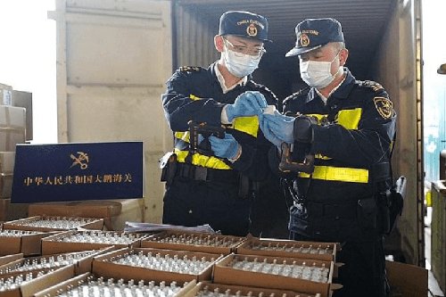 美國海關(guān)扣貨包賠?